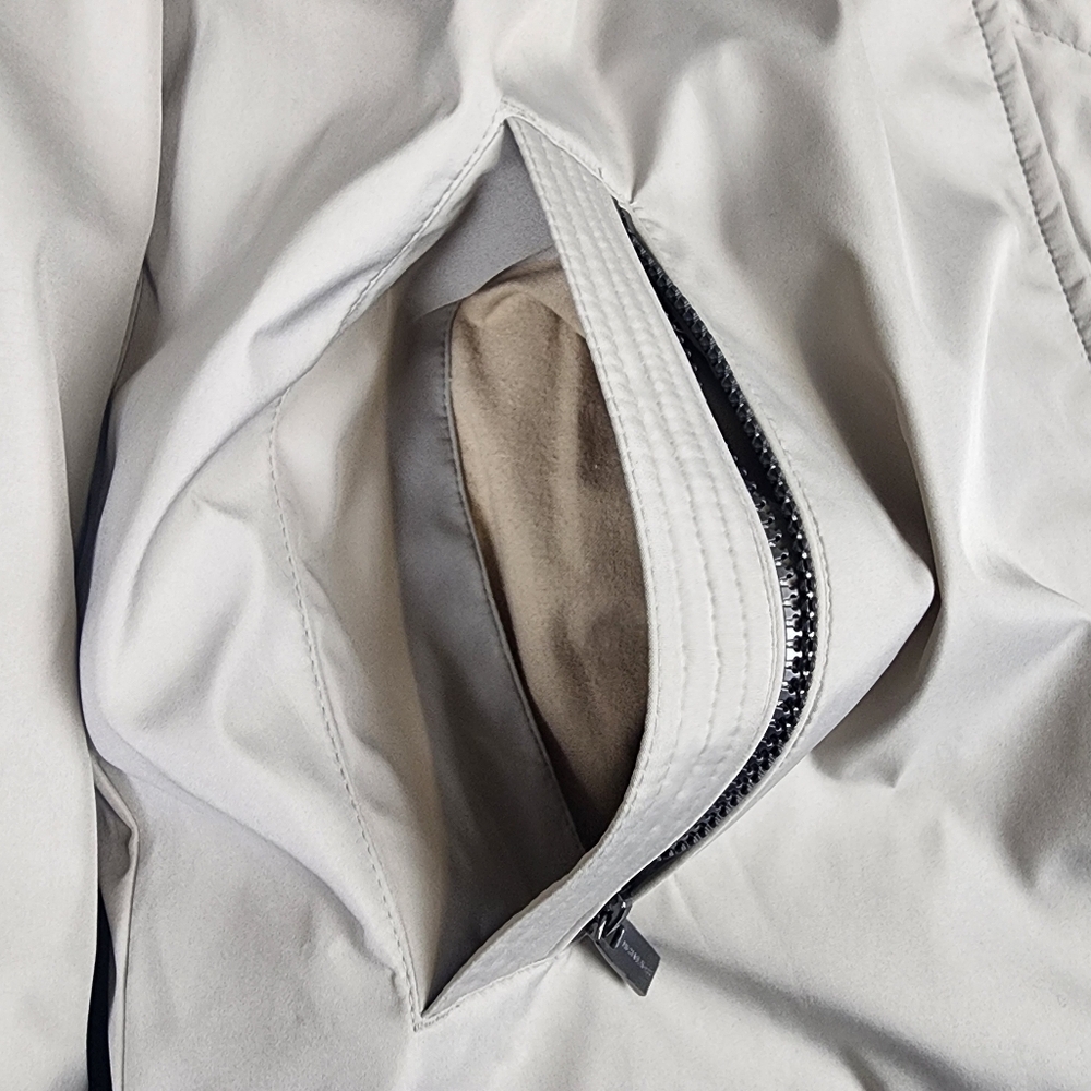 Michael Kors Beige Mens Dressy or Cadual Jacket Lined Multiple Pockets - Picture 5 of 16